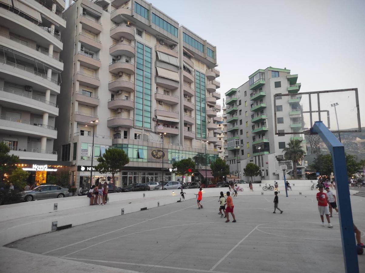 Coastal Retreat - Beach Apartment Vlorë Εξωτερικό φωτογραφία